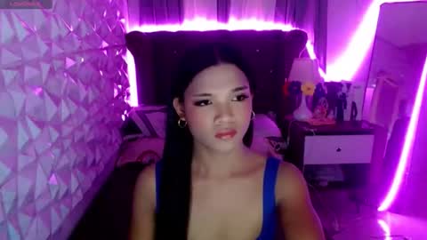 miamalkovax online show from May 2026 06:11:01 AM