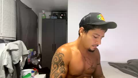 miamiclos1 online show from September 2025 11:24:01 AM