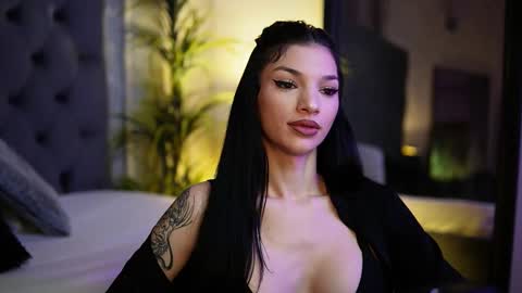  Miami  online show from November 2025 06:29:02 PM