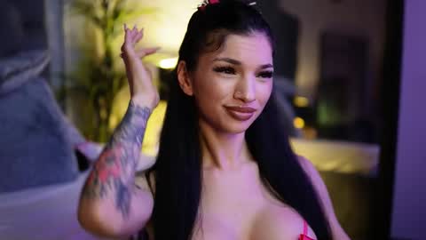  Miami  online show from December 2025 07:01:02 PM