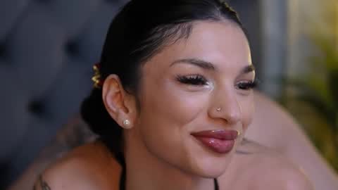  Miami  online show from December 2025 08:26:01 PM