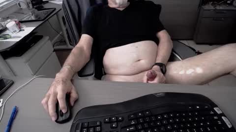 miamiguy141 online show from December 2025 06:14:02 PM