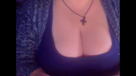 Snapshot of miamimistress chatting on February 2025 08:07:01 AM maya online show from February 2025 08:07:01 AM