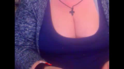 Snapshot of miamimistress chatting on March 2025 06:12:01 PM maya online show from March 2025 06:12:01 PM