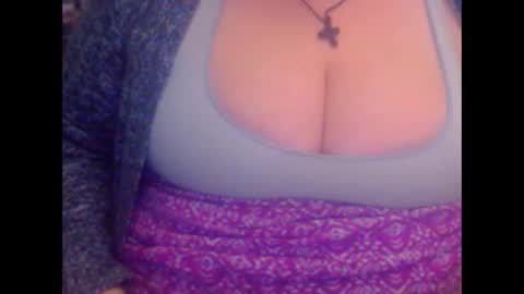 Snapshot of miamimistress chatting on March 2025 07:57:01 AM maya online show from March 2025 07:57:01 AM