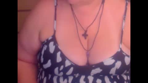 Snapshot of miamimistress chatting on September 2025 06:37:02 AM maya online show from September 2025 06:37:02 AM