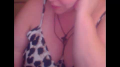 Snapshot of miamimistress chatting on October 2025 06:14:02 PM maya online show from October 2025 06:14:02 PM