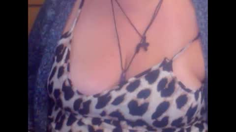 Snapshot of miamimistress chatting on October 2025 07:06:01 AM maya online show from October 2025 07:06:01 AM