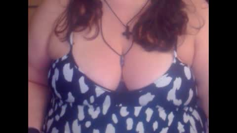 Snapshot of miamimistress chatting on October 2025 06:02:02 AM maya online show from October 2025 06:02:02 AM