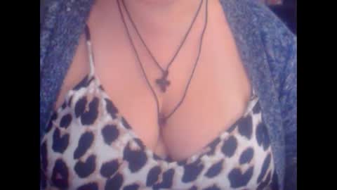 Snapshot of miamimistress chatting on October 2025 06:45:01 AM maya online show from October 2025 06:45:01 AM