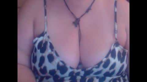 Snapshot of miamimistress chatting on October 2025 09:22:01 AM maya online show from October 2025 09:22:01 AM