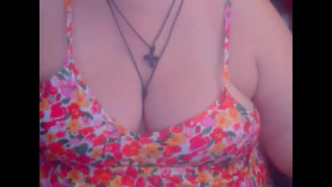 Snapshot of miamimistress chatting on November 2025 10:46:02 AM maya online show from November 2025 10:46:02 AM