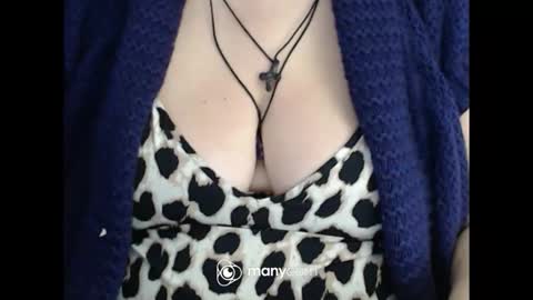 Snapshot of miamimistress chatting on November 2025 07:19:01 AM maya online show from November 2025 07:19:01 AM