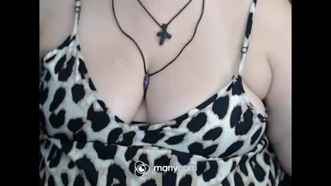 Snapshot of miamimistress chatting on December 2025 07:17:01 AM maya online show from December 2025 07:17:01 AM