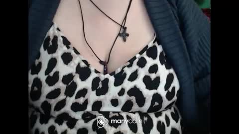 Snapshot of miamimistress chatting on December 2025 10:09:01 AM maya online show from December 2025 10:09:01 AM