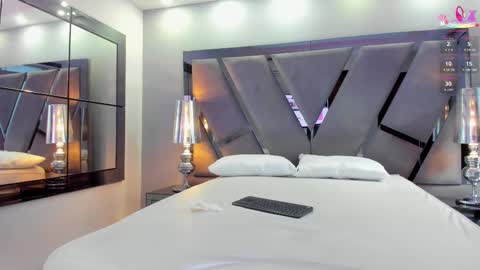 Snapshot of miamirage_ chatting on October 2025 12:46:01 PM miamirage_ online show from October 2025 12:46:01 PM