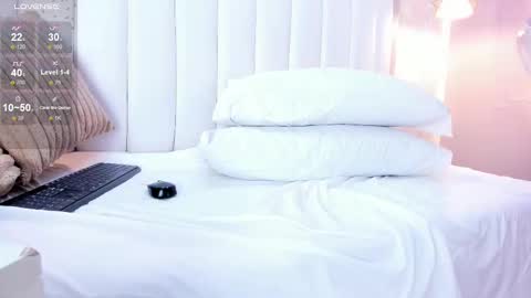 Snapshot of miamistrex chatting on February 2025 08:21:01 AM Mia Mistrex online show from February 2025 08:21:01 AM