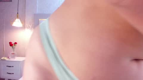 Snapshot of miamistrex chatting on February 2025 04:18:02 AM Mia Mistrex online show from February 2025 04:18:02 AM