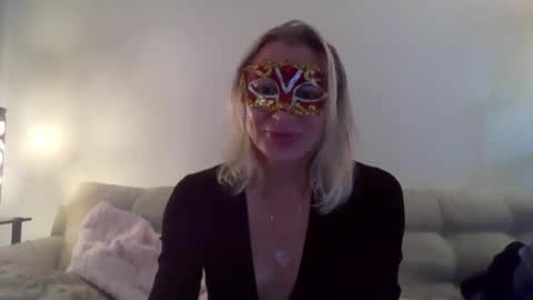 Snapshot of miamitransgirl305 chatting on March 2026 08:31:01 PM miamitransgirl305 online show from March 2026 08:31:01 PM