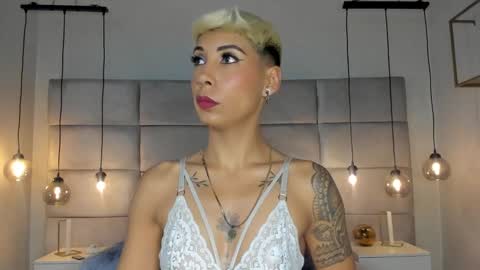 Mia Morgann online show from January 2025 11:17:02 AM