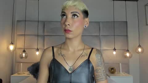 Mia Morgann online show from February 2025 12:05:02 PM