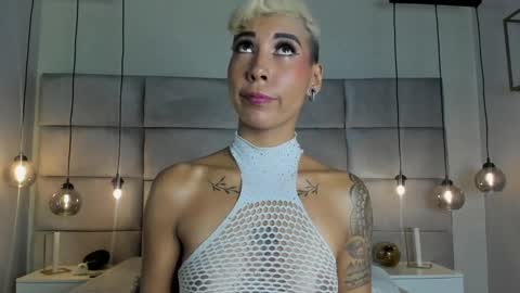 Mia Morgann online show from February 2025 05:26:02 PM