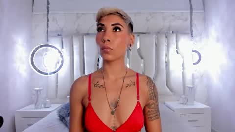 Mia Morgann online show from March 2025 01:06:02 PM