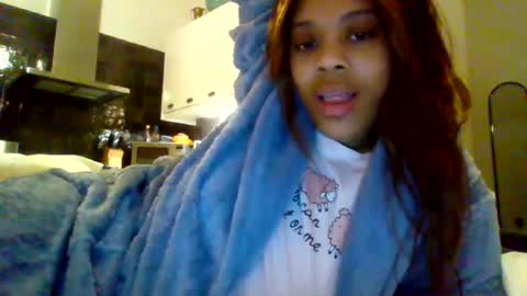 Snapshot of miamuffin8 chatting on February 2025 01:02:01 AM MiaMuffn online show from February 2025 01:02:01 AM