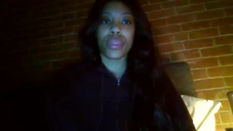 Snapshot of miamuffin8 chatting on October 2025 09:43:02 AM MiaMuffn online show from October 2025 09:43:02 AM