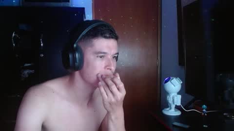 Snapshot of miaou_miaou chatting on February 2025 03:21:01 AM miaou_miaou online show from February 2025 03:21:01 AM