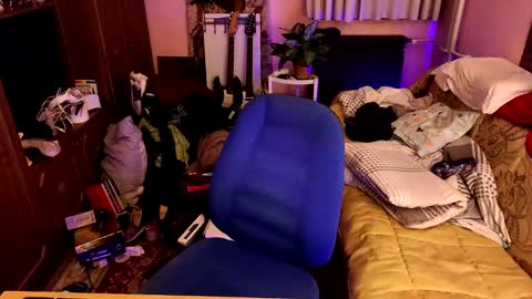 Kristien online show from February 2025 09:20:02 PM