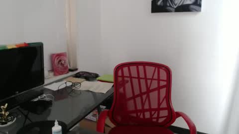 Snapshot of miapeyton chatting on October 2025 03:46:01 PM Mia Peyton online show from October 2025 03:46:01 PM