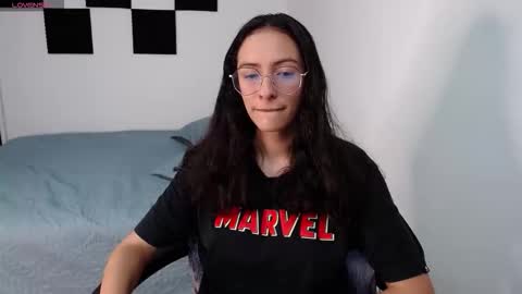 Snapshot of miaportman chatting on September 2025 03:17:02 PM MIAPORTMANN online show from September 2025 03:17:02 PM