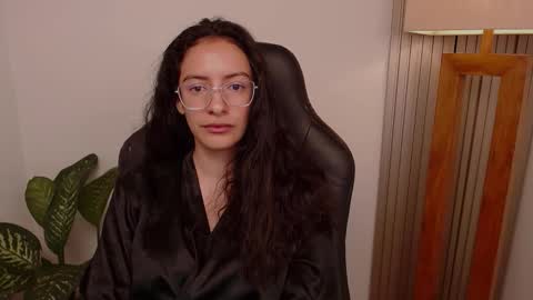 MIAPORTMANN online show from February 2026 08:23:02 AM