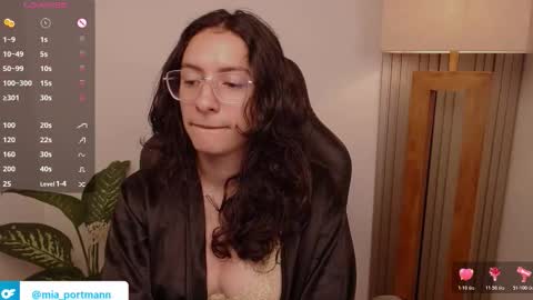 MIAPORTMANN online show from March 2026 08:42:01 AM