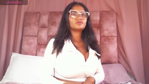 miasaandovaal 22 online show from January 2025 09:31:01 PM