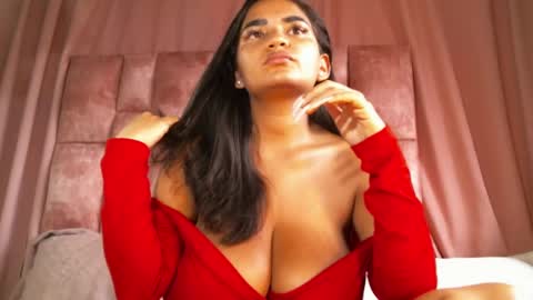 miasaandovaal 22 online show from February 2025 08:01:01 PM