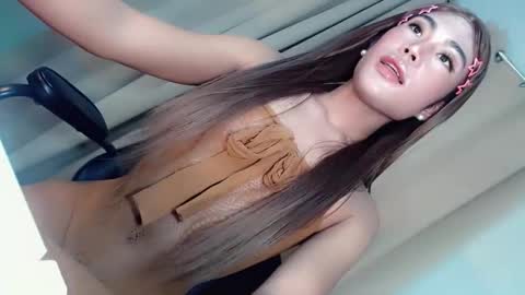 Snapshot of miasex980271 chatting on May 2026 11:48:01 AM miasex980271 online show from May 2026 11:48:01 AM