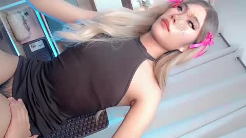 Snapshot of miasex980271 chatting on May 2026 06:54:02 AM miasex980271 online show from May 2026 06:54:02 AM