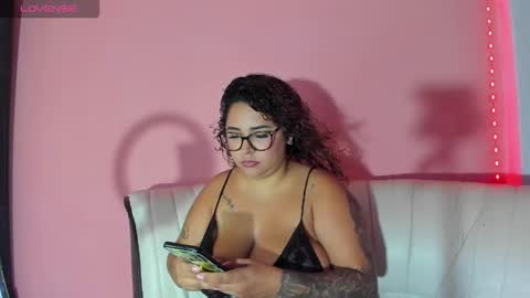 Snapshot of miasexxxydoll chatting on June 2026 03:06:02 PM miasexxxydoll online show from June 2026 03:06:02 PM