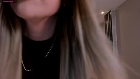 Snapshot of miasilvax chatting on May 2026 11:15:02 AM Mia Silva online show from May 2026 11:15:02 AM