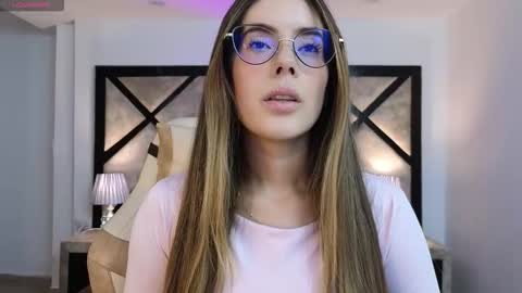 Snapshot of miasilverr chatting on March 2026 07:41:01 PM Mia online show from March 2026 07:41:01 PM