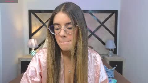 Snapshot of miasilverr chatting on June 2026 07:51:02 PM Mia online show from June 2026 07:51:02 PM