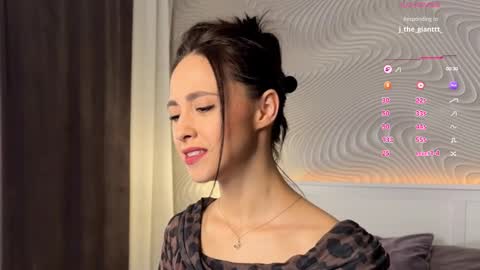 Snapshot of miasweetashoney chatting on March 2026 07:58:02 AM Mia online show from March 2026 07:58:02 AM