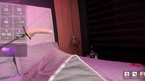 Snapshot of miatorres4 chatting on March 2026 04:06:01 AM miatorres4 online show from March 2026 04:06:01 AM