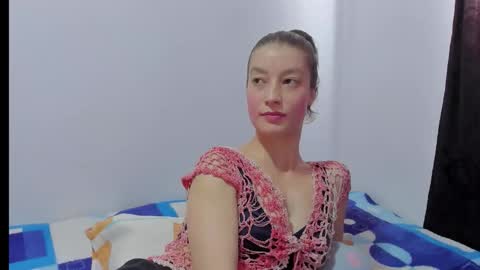 Snapshot of miavolkova_ chatting on November 2025 06:07:02 PM Chloe online show from November 2025 06:07:02 PM