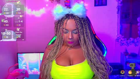 Snapshot of miaw_prada chatting on January 2025 01:41:02 AM Mariana online show from January 2025 01:41:02 AM