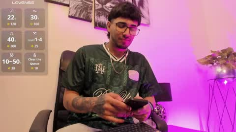 Snapshot of miayiron chatting on April 2026 12:32:01 PM MiaIron online show from April 2026 12:32:01 PM