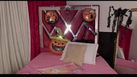 micaelahott_ online show from October 2025 02:23:02 AM