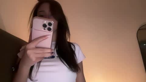 Snapshot of micaganda1 chatting on March 2026 11:16:01 PM urbaby mica online show from March 2026 11:16:01 PM